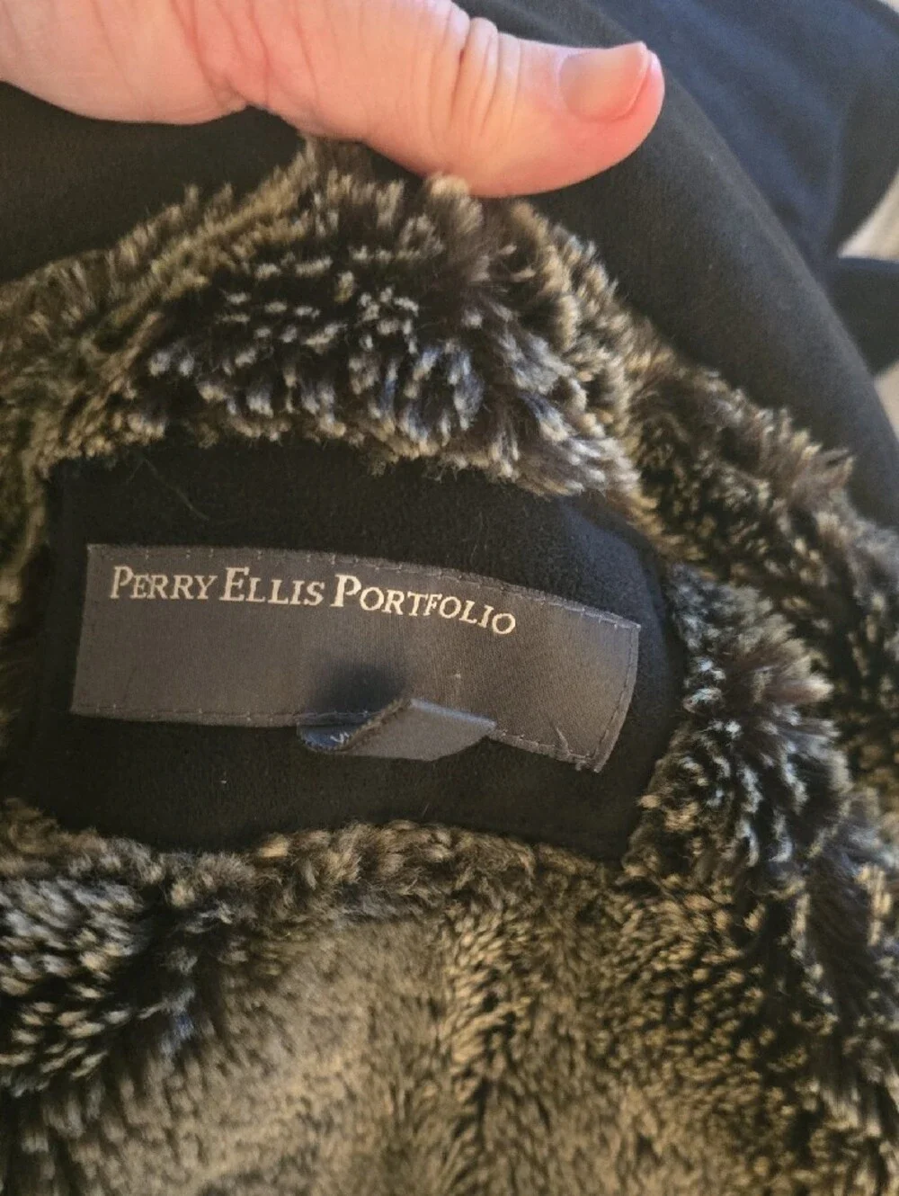 Perry Ellis perry ellis